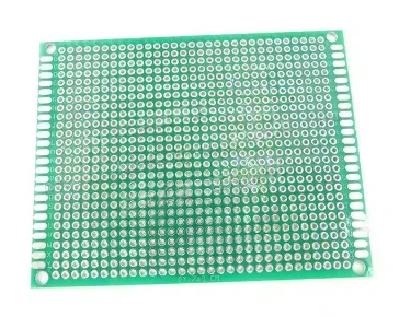 לוח PCB מחורר דו-צדדי 7×9